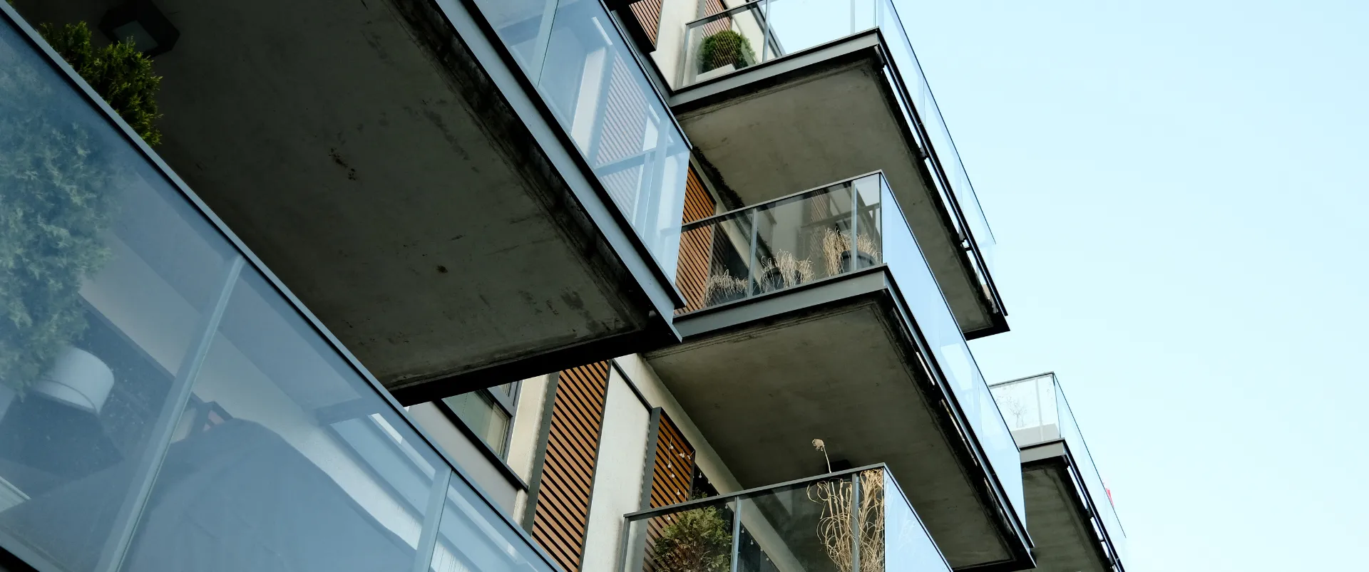 Cam Balkon Sistemleri